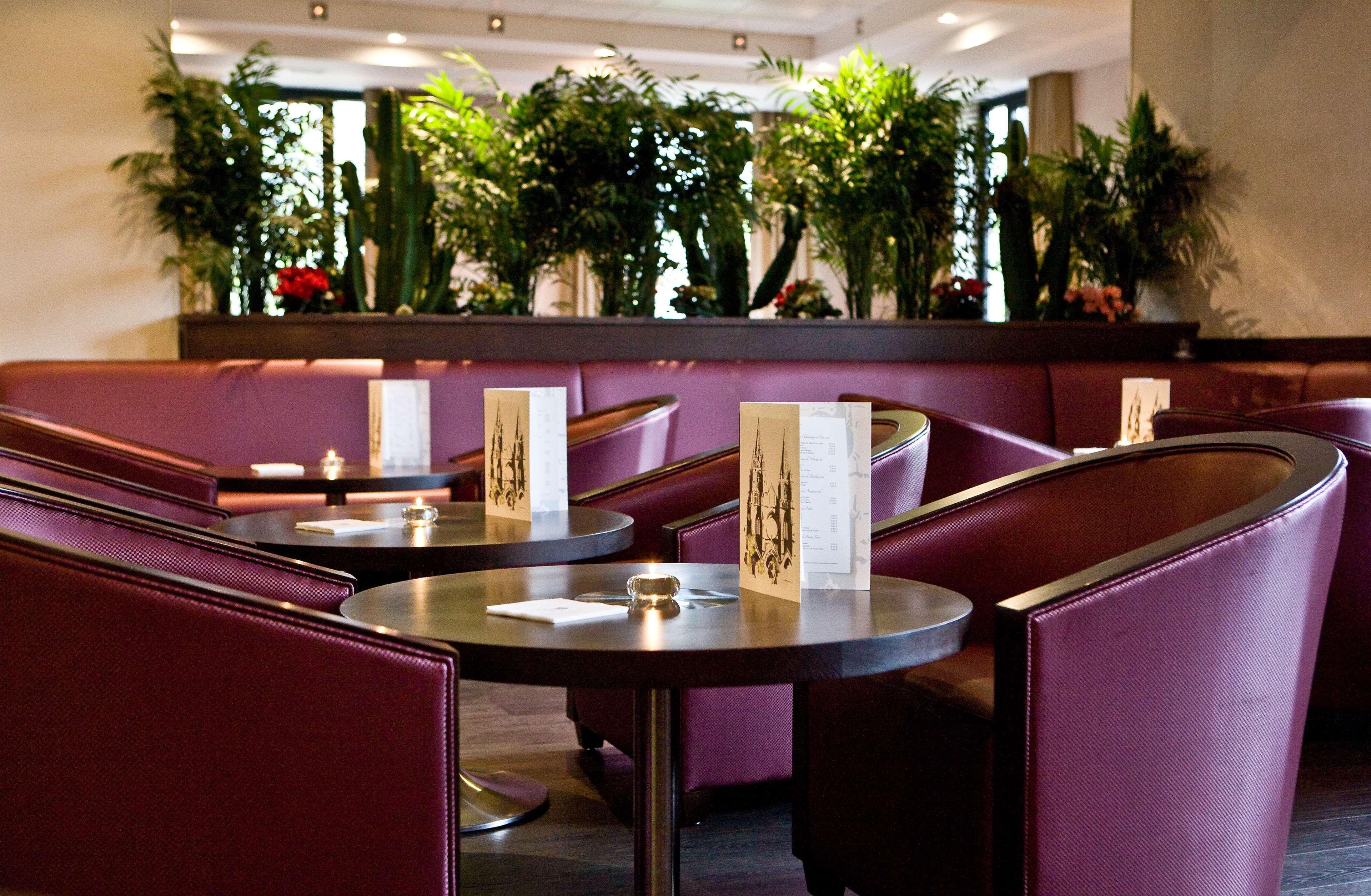 Best Western Plus Hotel Des Francs Соасонс Ресторант снимка