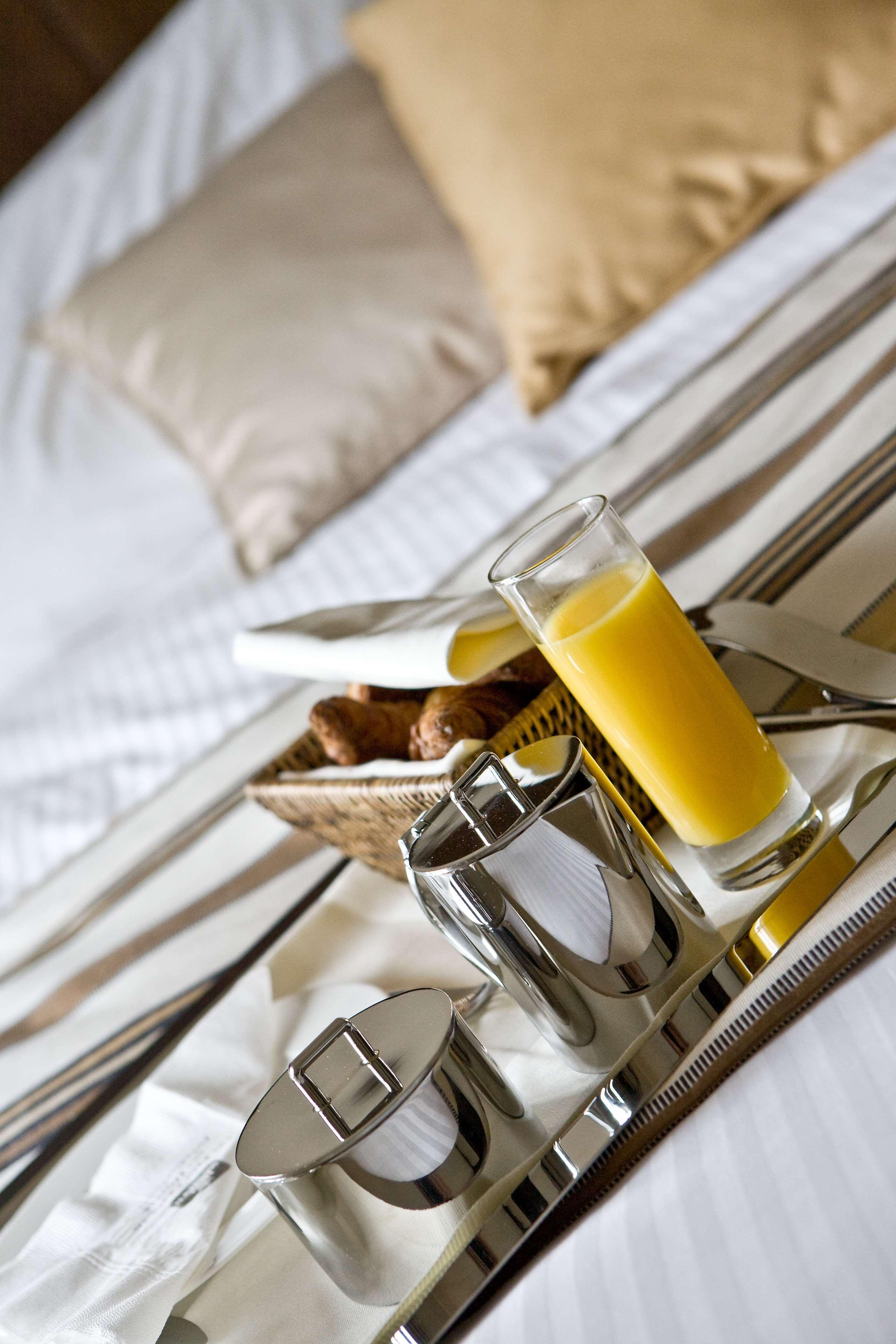 Best Western Plus Hotel Des Francs Соасонс Екстериор снимка