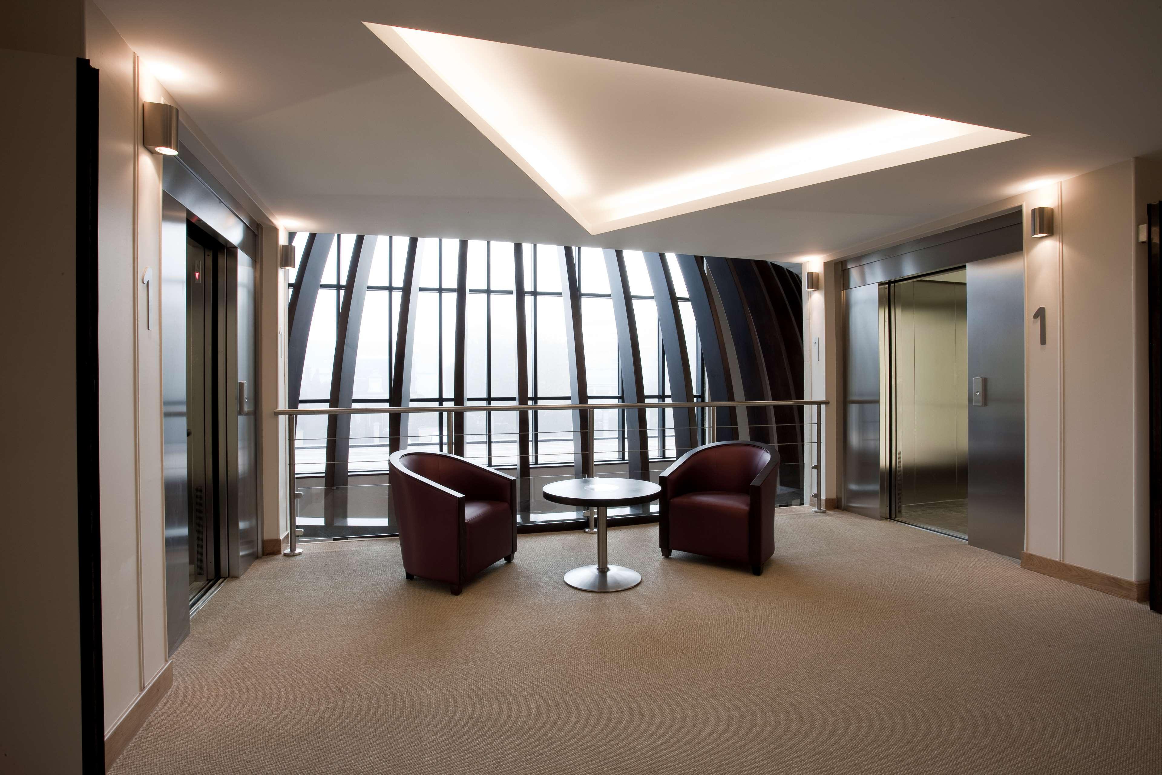 Best Western Plus Hotel Des Francs Соасонс Екстериор снимка