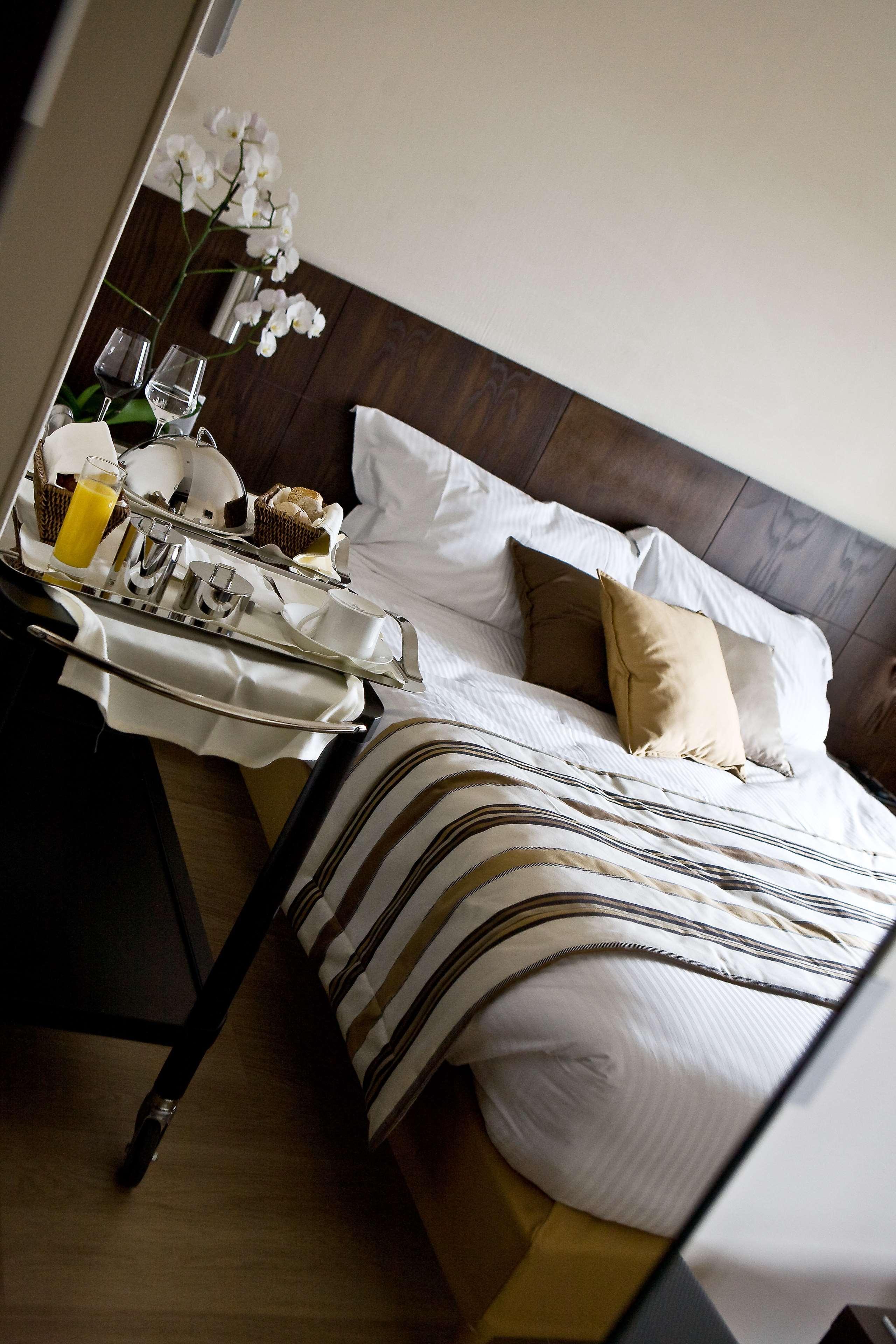 Best Western Plus Hotel Des Francs Соасонс Екстериор снимка