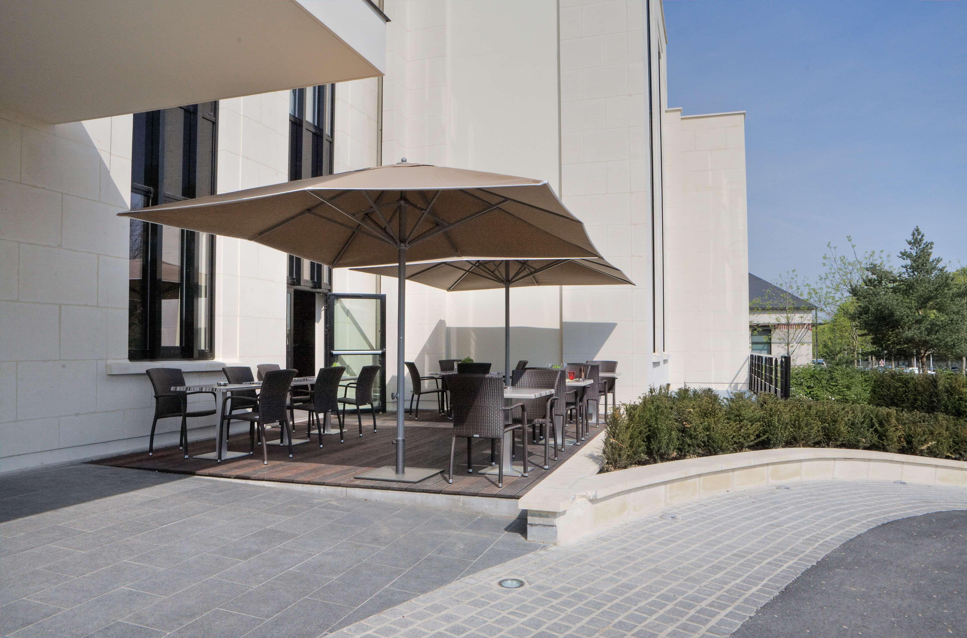 Best Western Plus Hotel Des Francs Соасонс Екстериор снимка